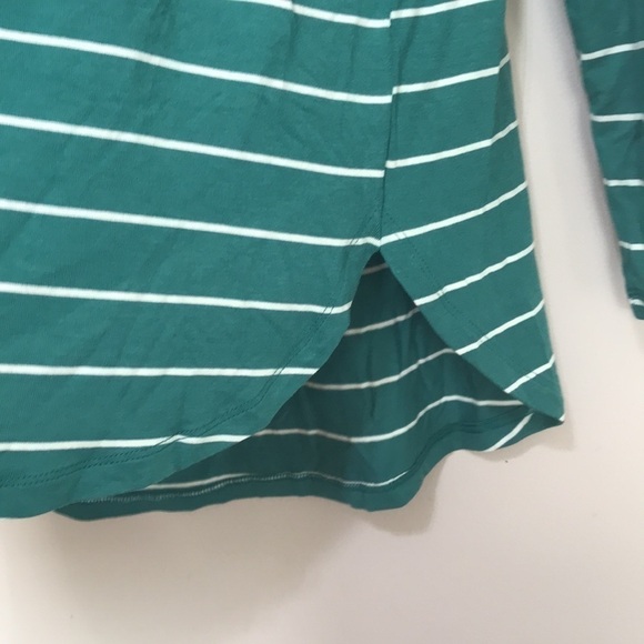 OLD Navy Luxe Green teal  Striped V Neck Long Sleeve shirt M - Picture 3 of 9
